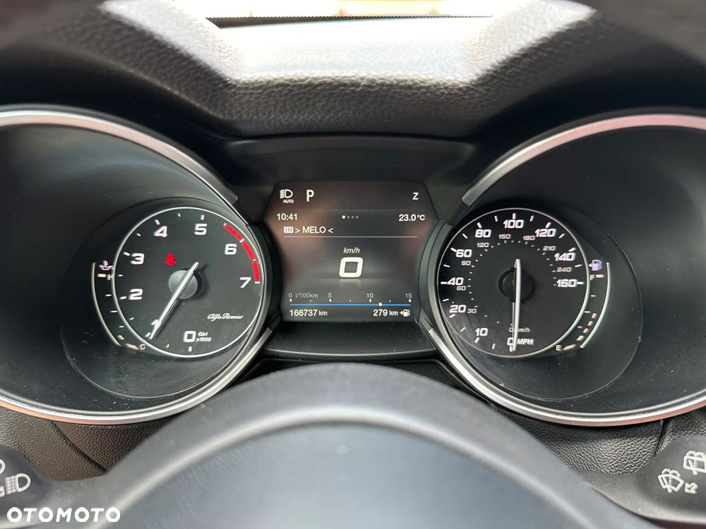 Alfa Romeo Stelvio 2.0 Turbo 16V AT8-Q4 Super - 27