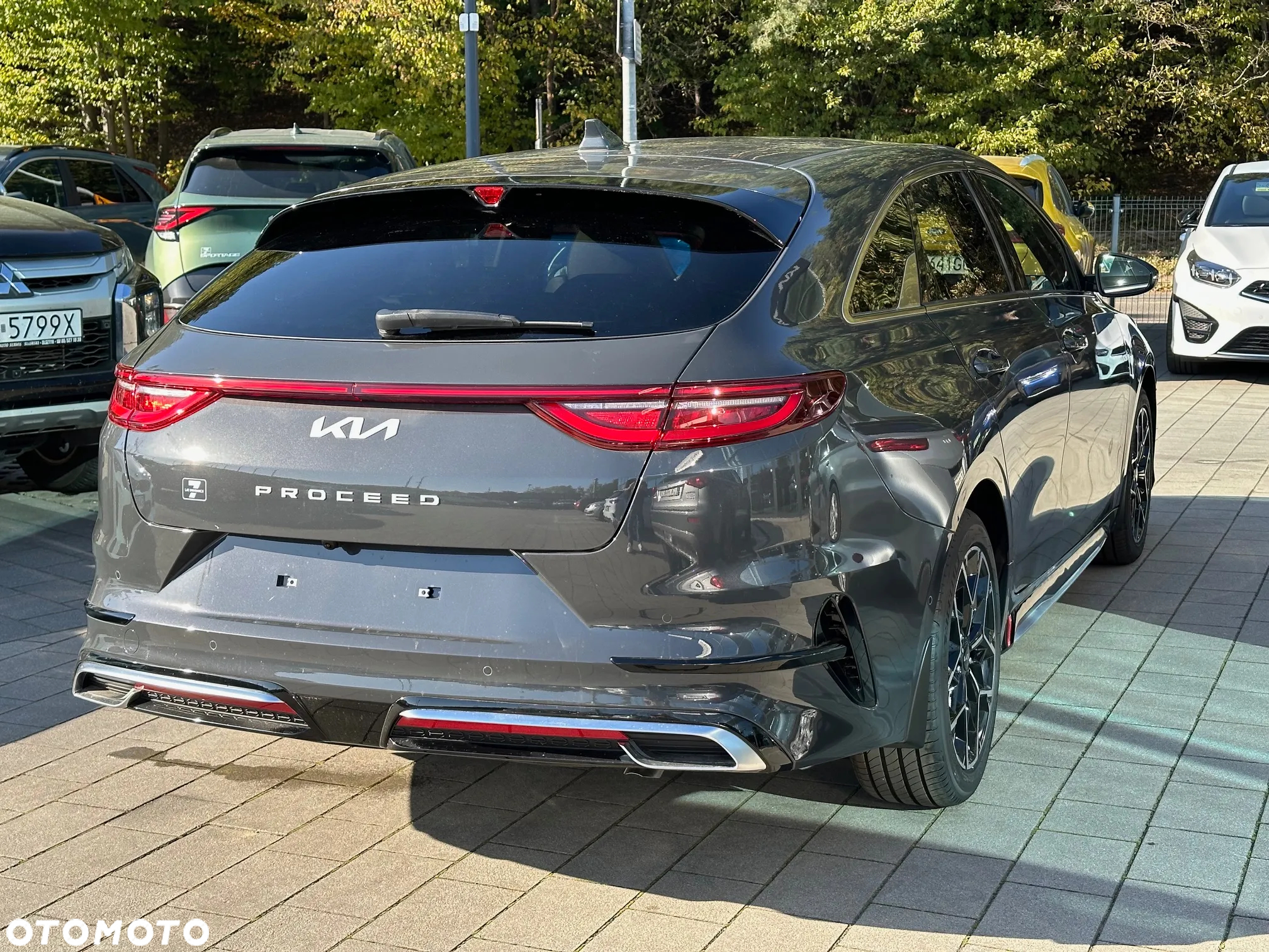 Kia ProCeed 1.5 T-GDI GT Line - 13