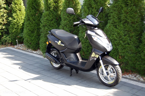 Peugeot Kisbee