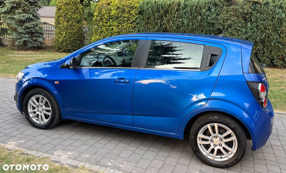 Chevrolet Aveo 1.6 LTZ S/S - 15