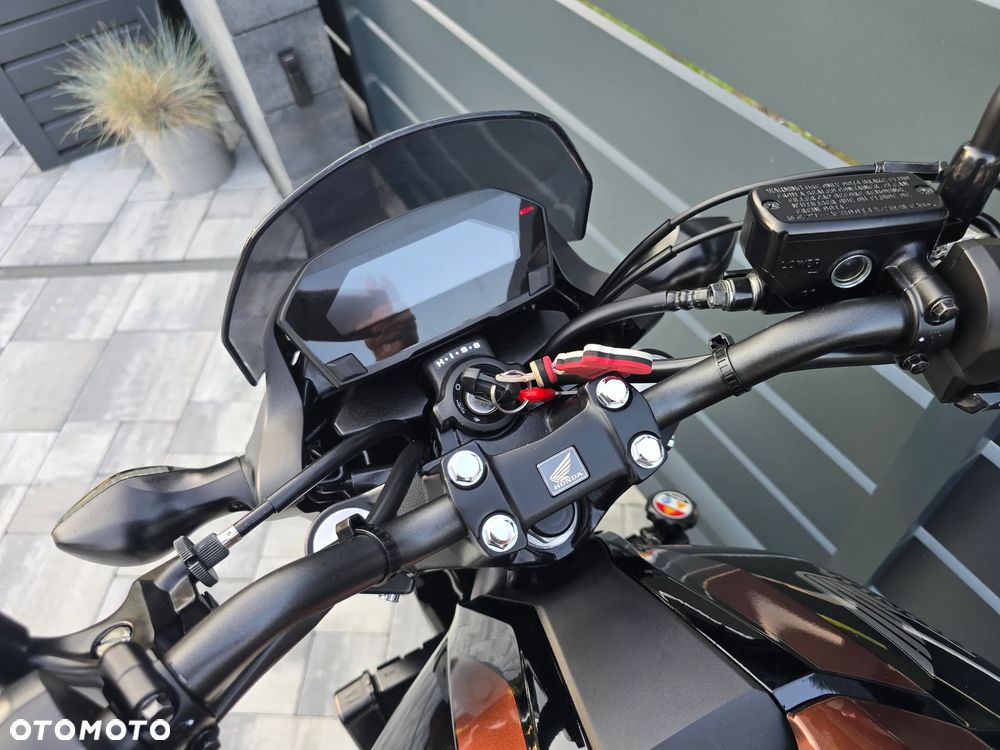 Honda NC - 19