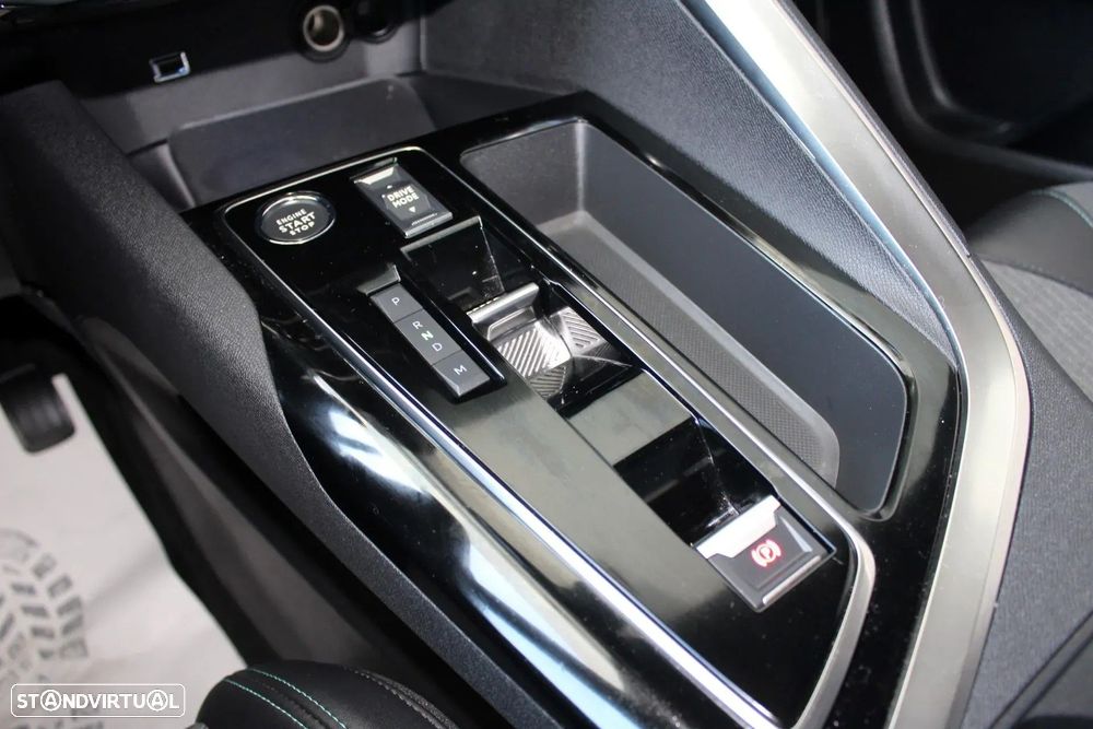 Peugeot 5008 1.2 PureTech Allure Pack EAT8 - 6