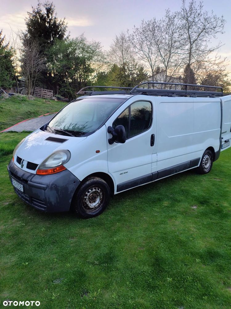 Renault Trafic - 1