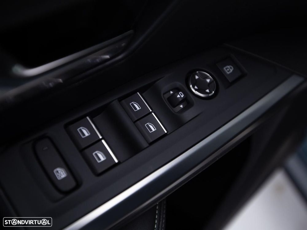 Peugeot E-3008 GT - 15