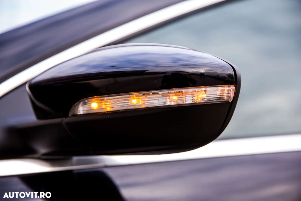 Volkswagen Passat CC 2.0 TDI - 10