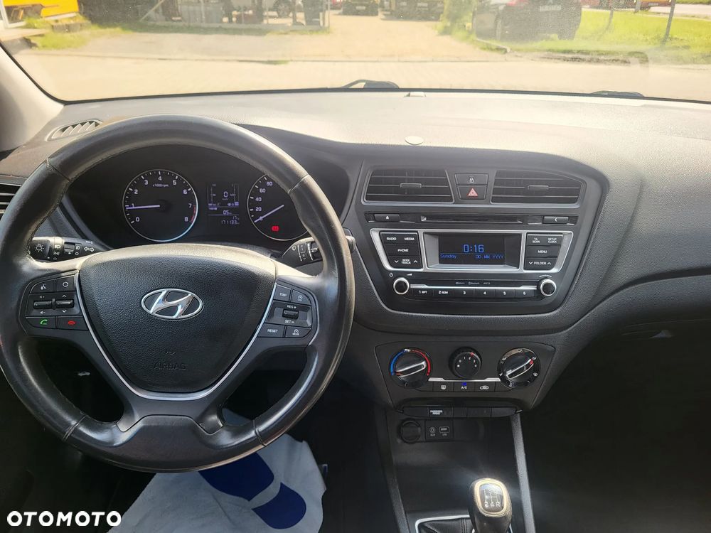 Hyundai i20 1.25 Comfort - 6