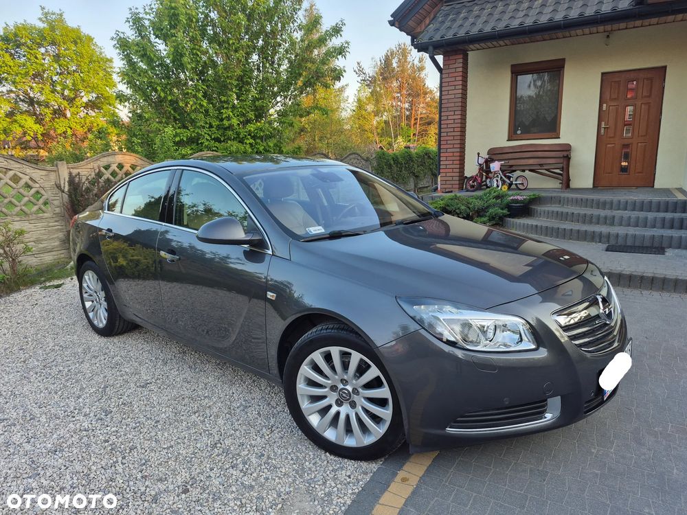 Opel Insignia 1.8 Cosmo - 1