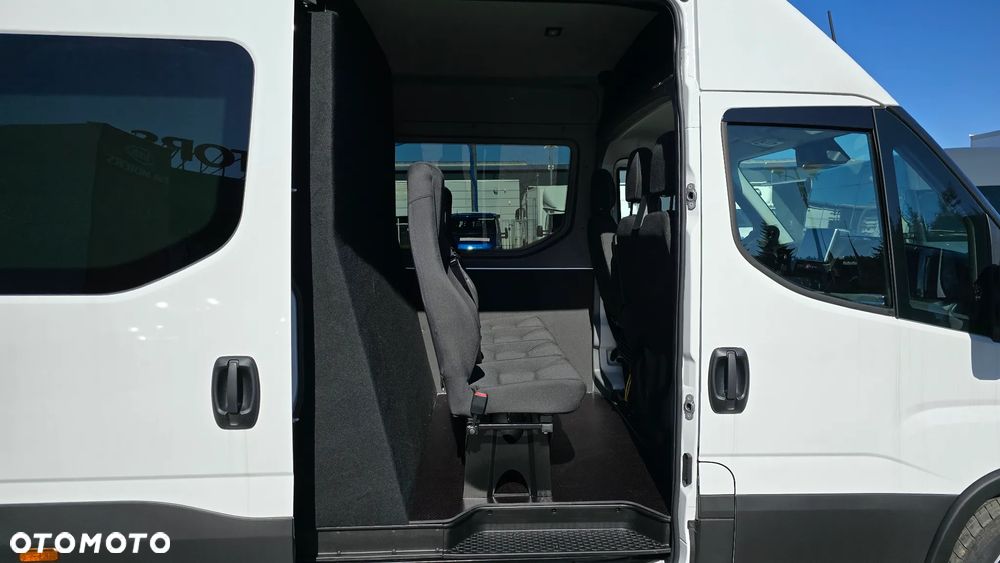 Iveco 7 OSBOWE OD RĘKI - OKAZJA CENOWA !!! - 9