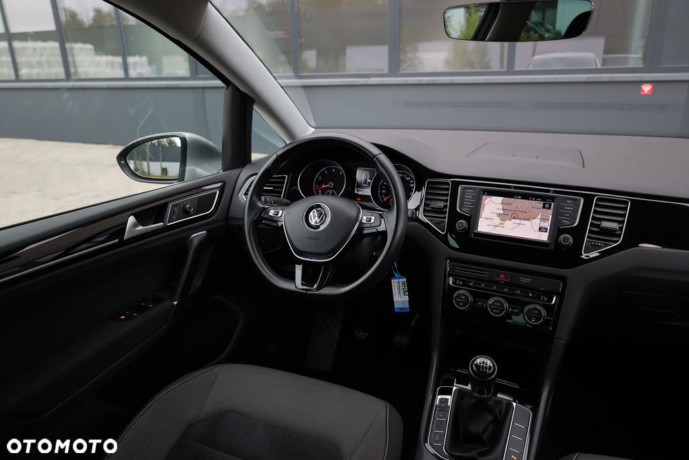 Volkswagen Golf Sportsvan SV 1.4 TSI BMT Highline - 27