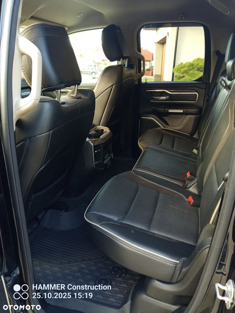 RAM 1500 Quad Cab Laramie - 18