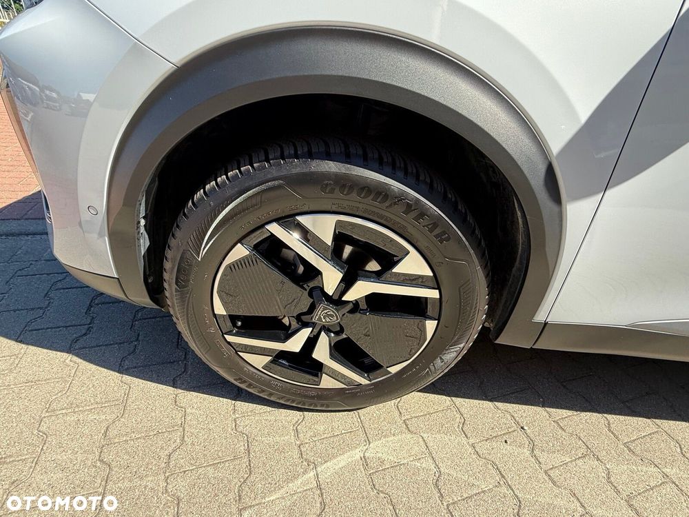Peugeot 2008 PureTech 130 GT S&S EAT8 - 9