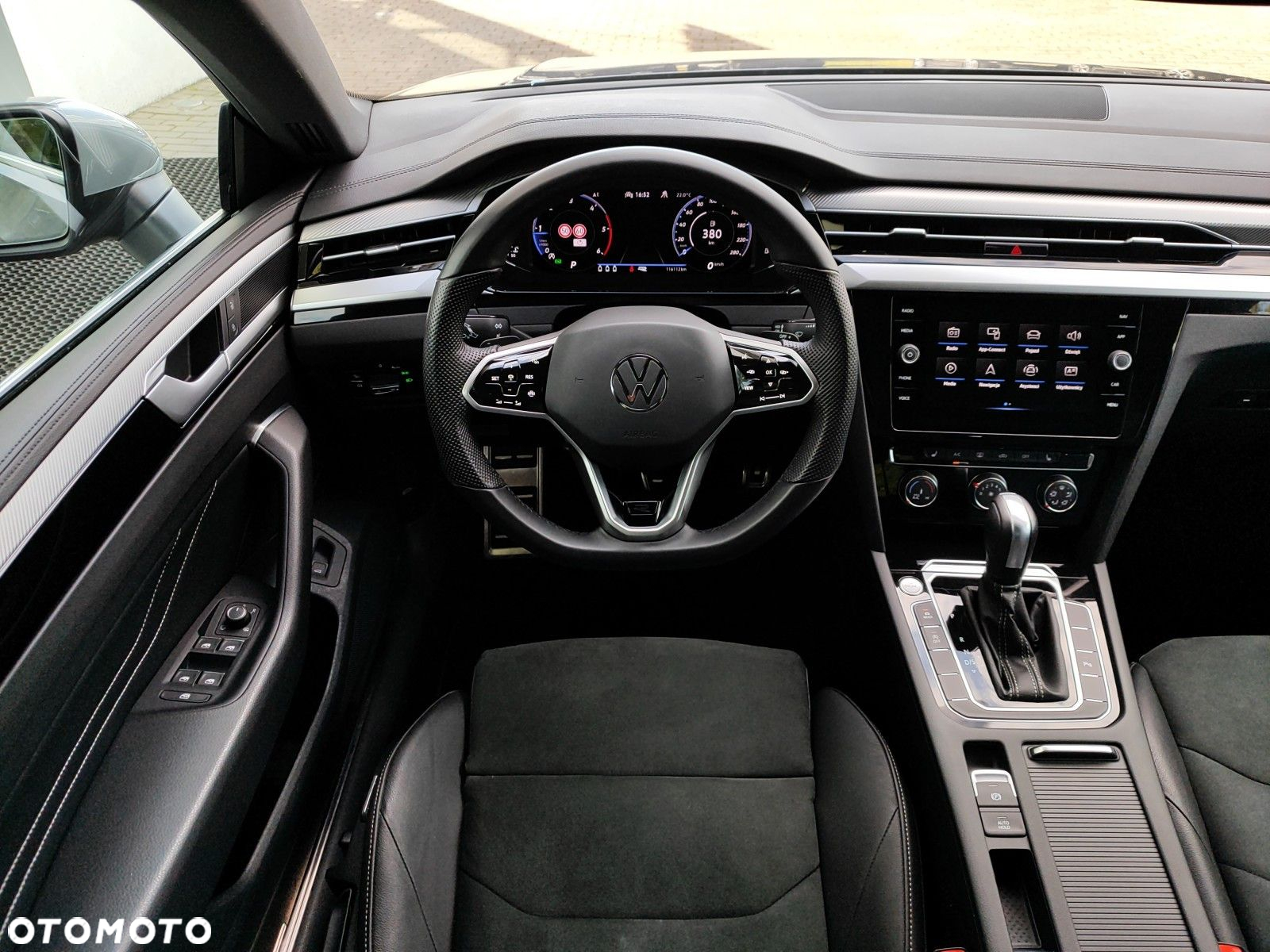 Volkswagen Arteon 2.0 TDI 4Motion R-Line DSG - 16
