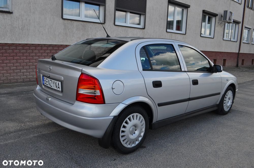 Opel Astra - 5