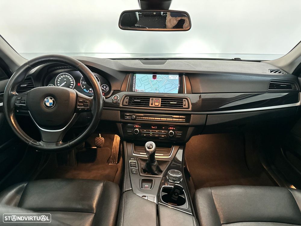 BMW 520 d Line Luxury - 19