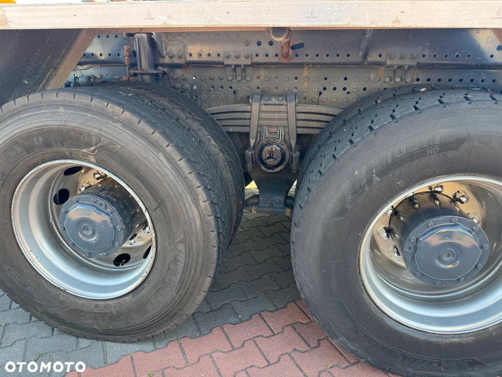 Mercedes-Benz Arocs 3251 - 23