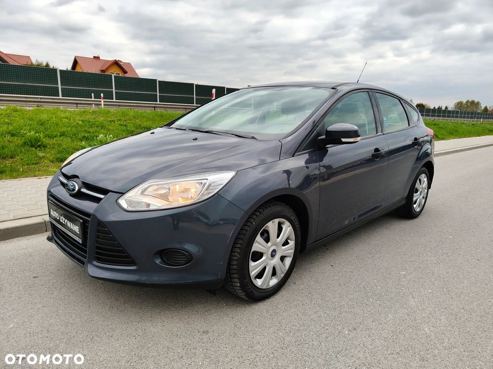 Ford Focus 1.6 Ambiente - 1