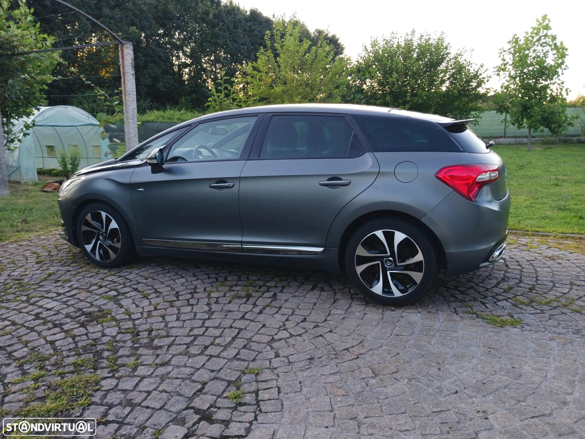 Citroën DS5 2.0 HDi Hy4 So Chic CMP6 88g - 4