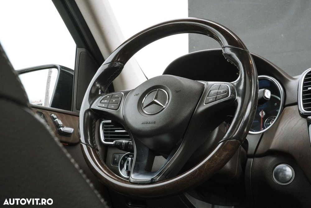 Mercedes-Benz GLE - 17