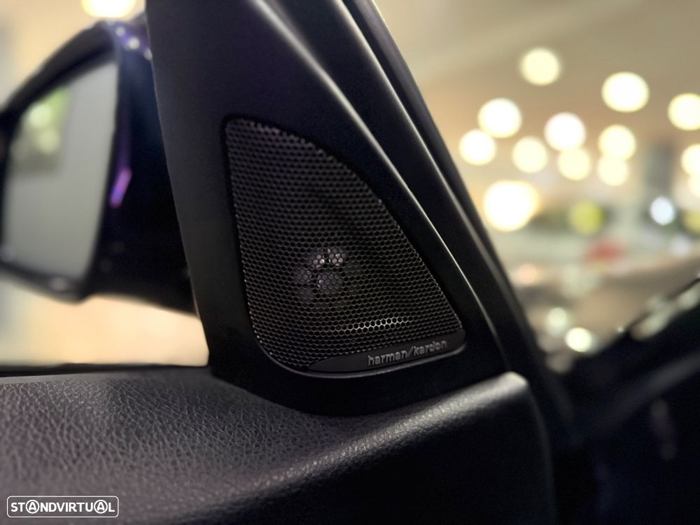 BMW 330 e iPerformance Pack M - 13