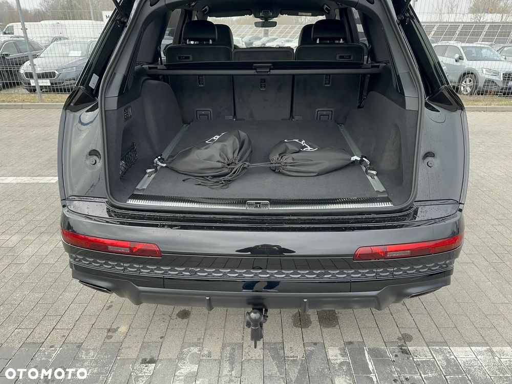 Audi Q7 - 16