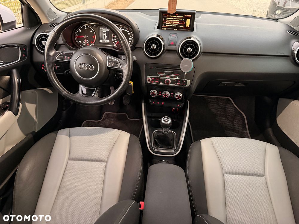 Audi A1 Sportback 2.0 TDI Ambition - 24