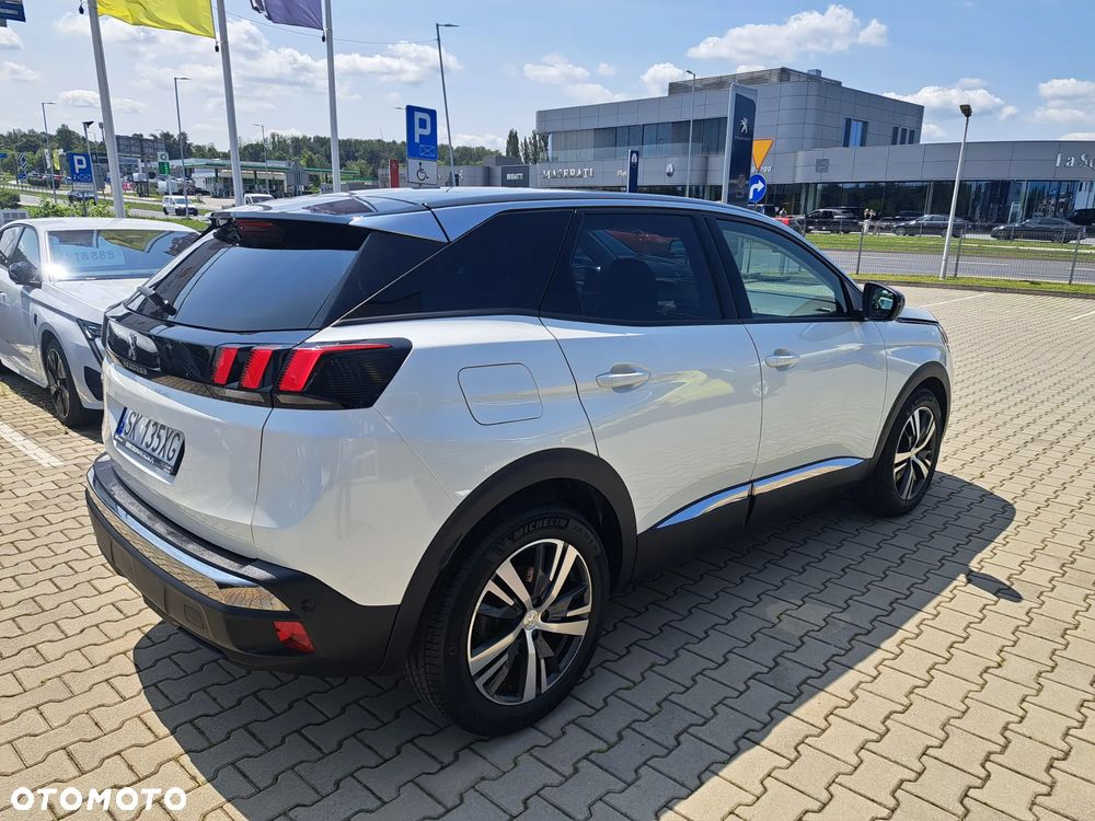 Peugeot 3008 1.2 PureTech Allure S&S EAT8 - 3