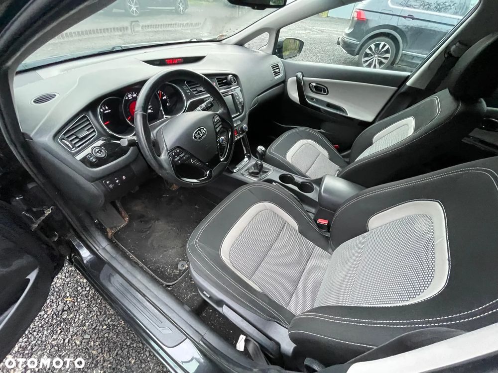 Kia Ceed 1.6 GDI Spirit - 7