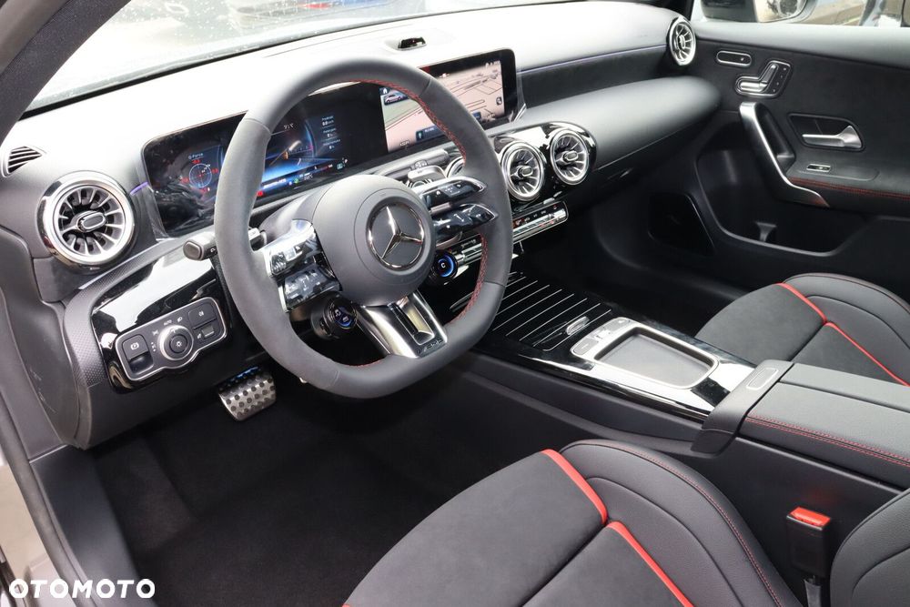 Mercedes-Benz Klasa A 45 S AMG 4-Matic 8G-DCT - 9