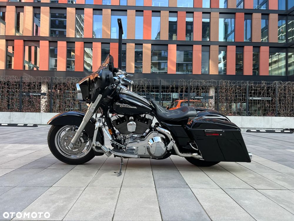 Harley-Davidson Touring Street Glide - 3