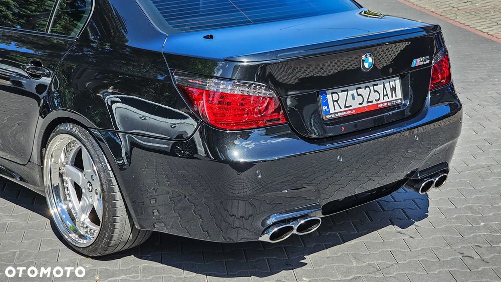 BMW M5 Standard - 30