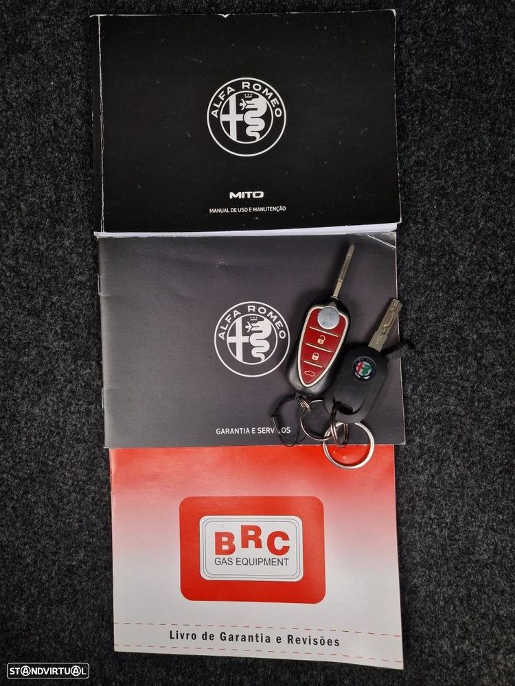 Alfa Romeo MiTo 0.9 T TwinAir Distinctive - 27