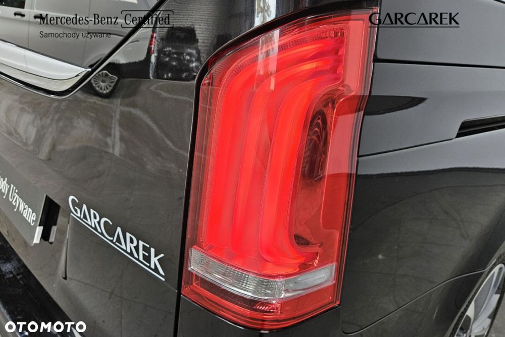 Mercedes-Benz Klasa V - 13