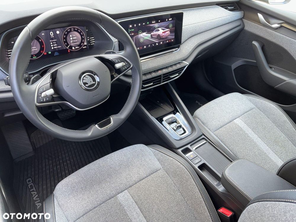 Skoda Octavia 1.5 TSI mHEV Selection DSG - 14