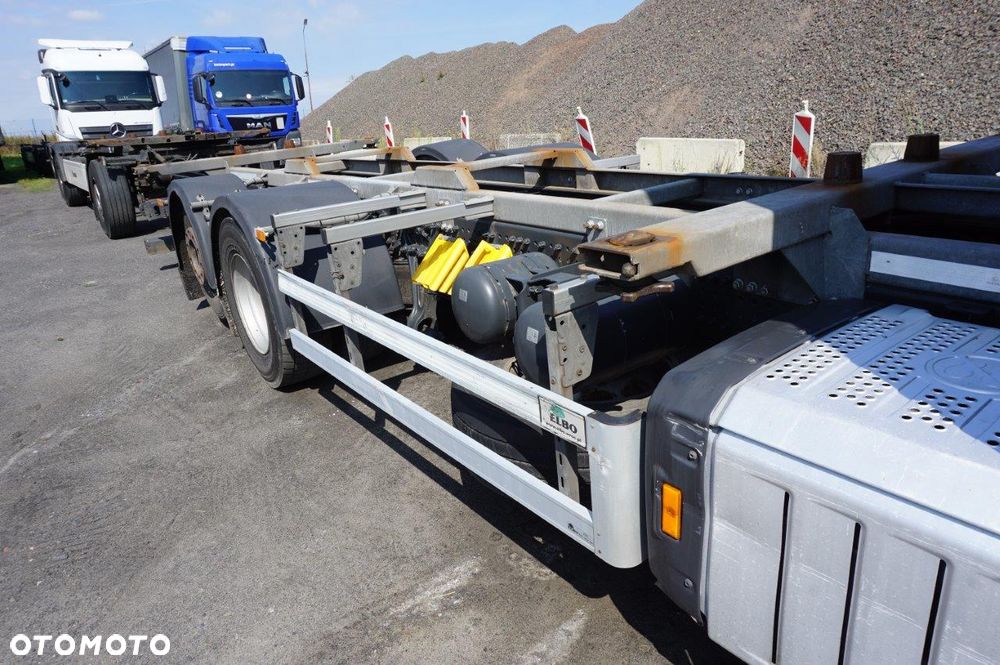 Mercedes-Benz ACTROS 2545 6x2 BDF * 559 000 KM * - 9