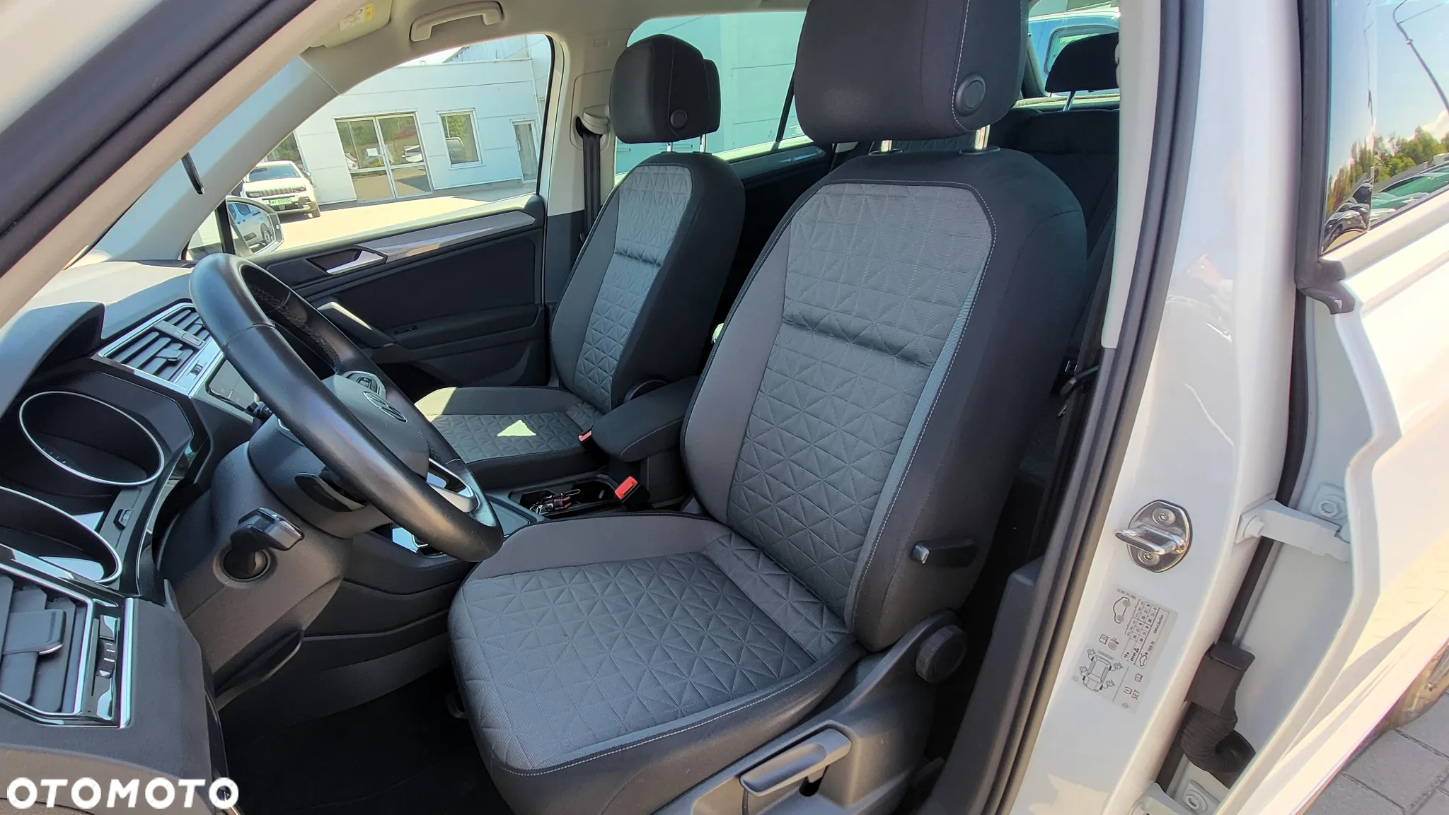 Volkswagen Tiguan 1.5 TSI EVO Comfortline DSG - 16
