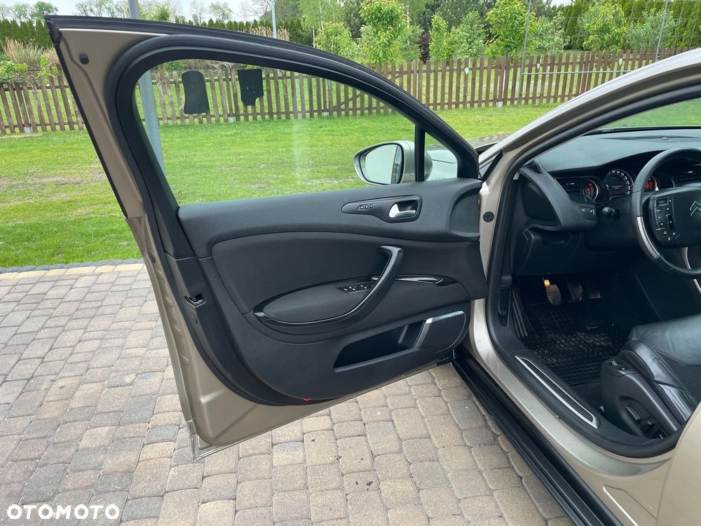 Citroën C5 1.6 THP 16V Exclusive - 19