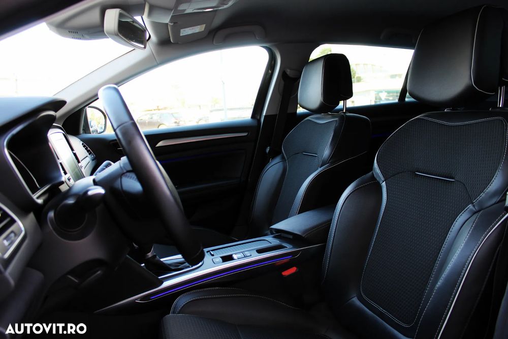 Renault Megane BLUE dCi 115 EDC BOSE EDITION - 8