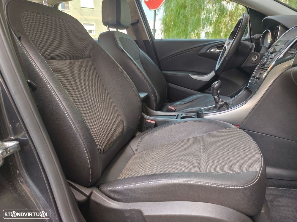 Opel Astra Sports Tourer 1.7 CDTi Executive S/S - 18