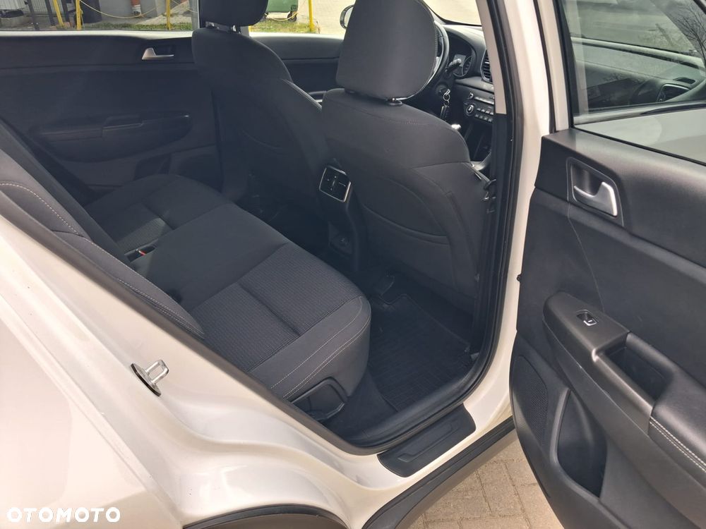 Kia Sportage 1.7 CRDI Business Line L 2WD - 20