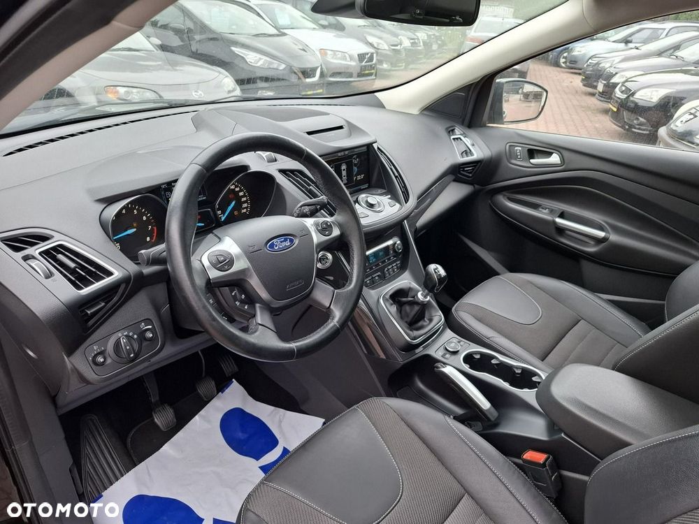 Ford Kuga 1.5 EcoBoost 2x4 Business Edition - 9
