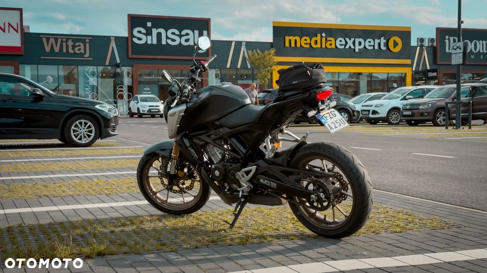 Honda CB - 4