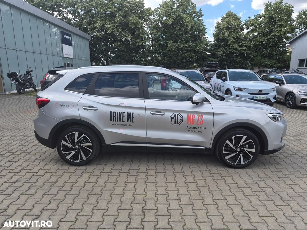 MG ZS HEV 1.5 GSI AT Exclusive+ - 5
