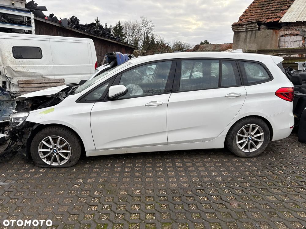 BMW Seria 2 216d - 3