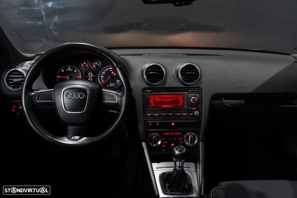 Audi A3 Sportback 2.0 TDi S-line - 13