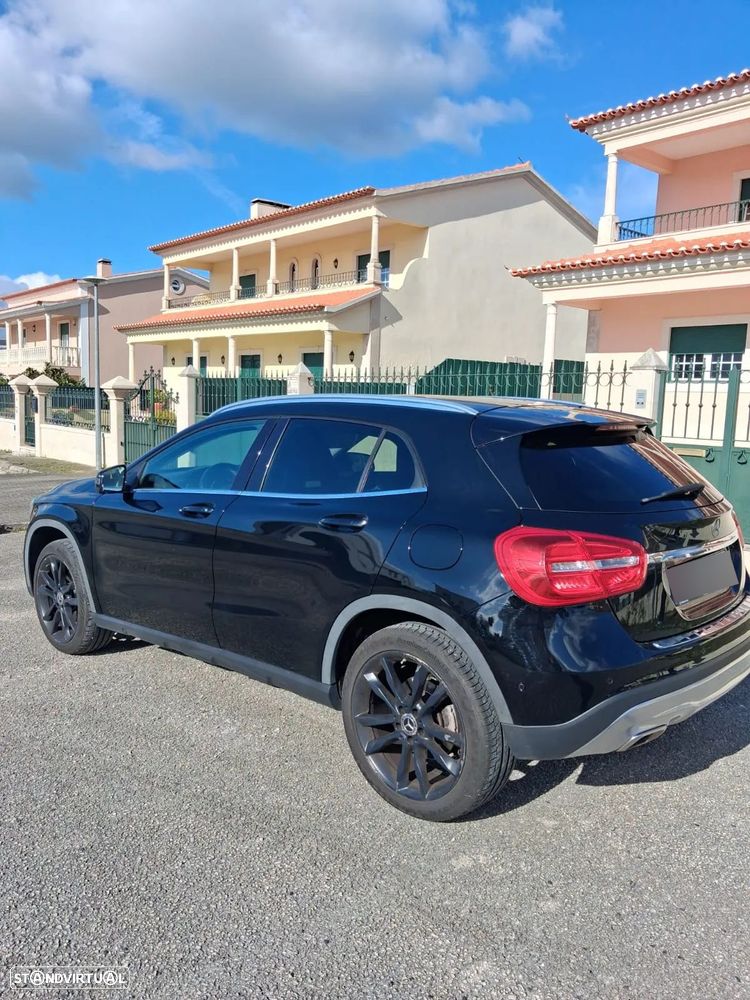 Mercedes-Benz GLA 200 (CDI) d 4Matic 7G-DCT Urban - 5