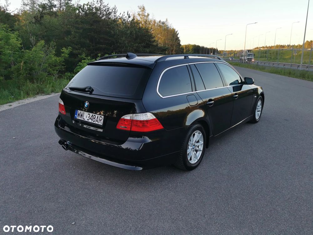 BMW Seria 5 520d - 5