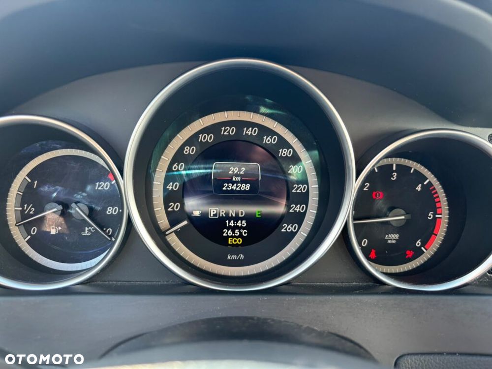 Mercedes-Benz Klasa C 180 CDI 7G-TRONIC Edition - 5