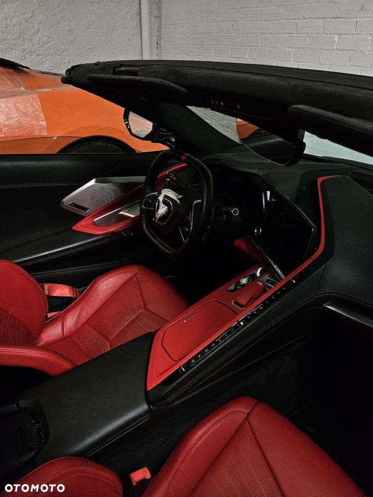 Chevrolet Corvette - 13