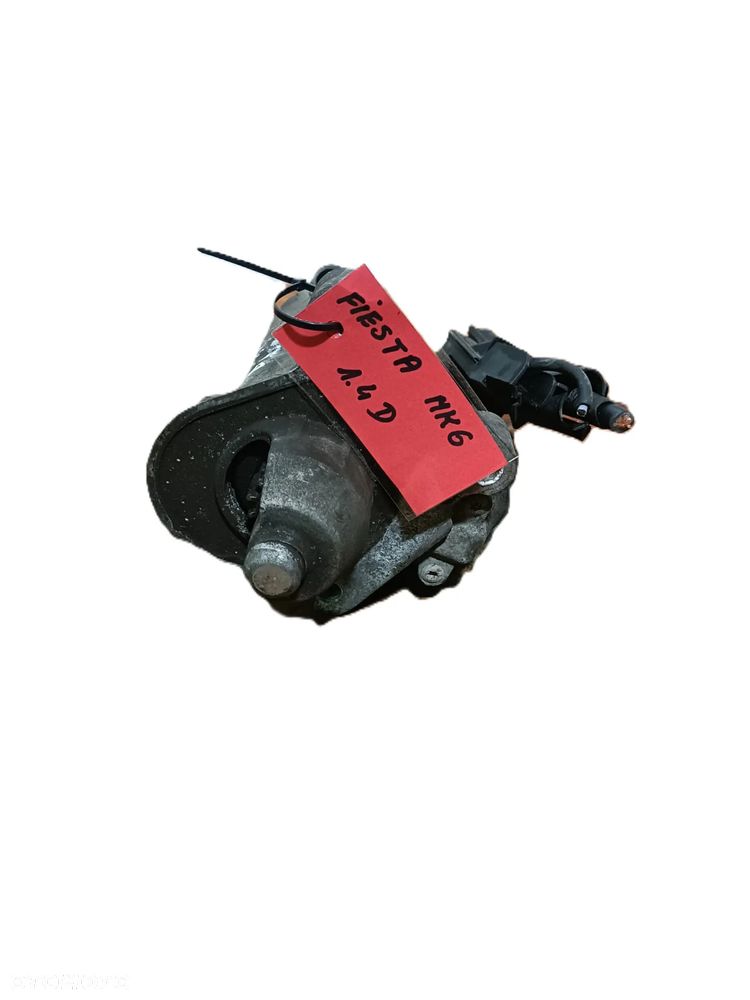 FORD FIESTA MK6 02-08 1,4 TDCI rozrusznik FOMOCO 2S6U-11000-EE * - 2