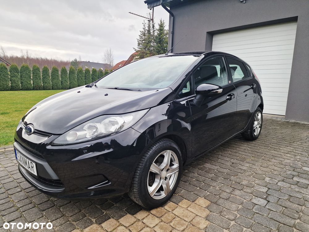 Ford Fiesta - 2